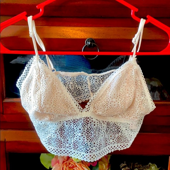 Victoria’s Secret Bralette Ivory M - Picture 1 of 3